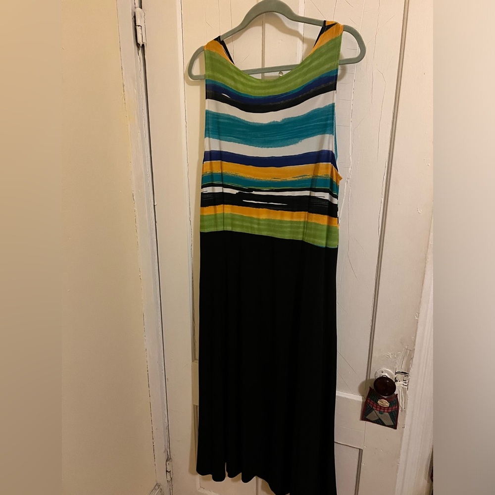 Danny & Nicole dress size 18